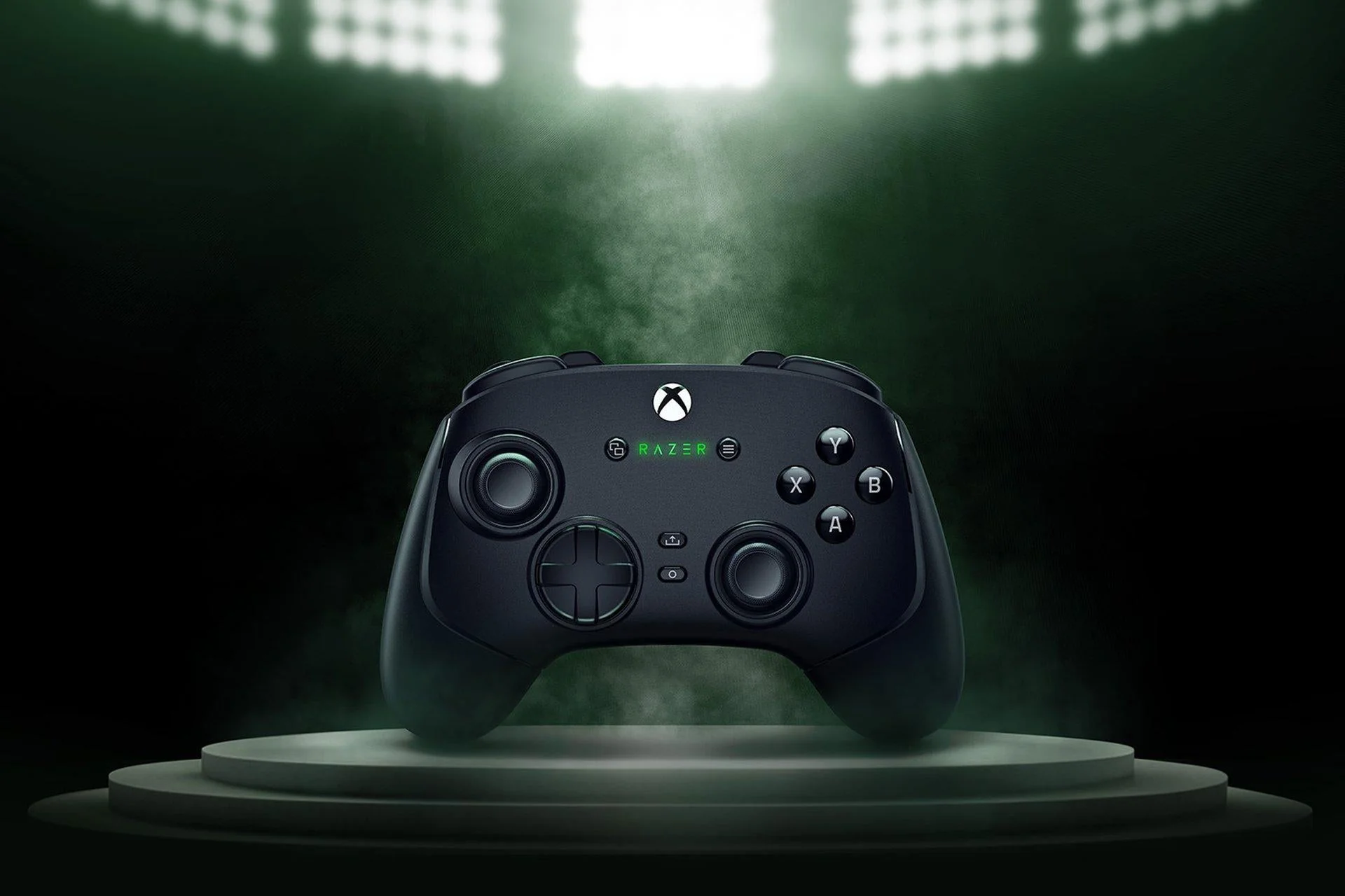 Razer – Wolverine V3 Pro – Trådløs Gaming Controller til Xbox & PC (Sort)